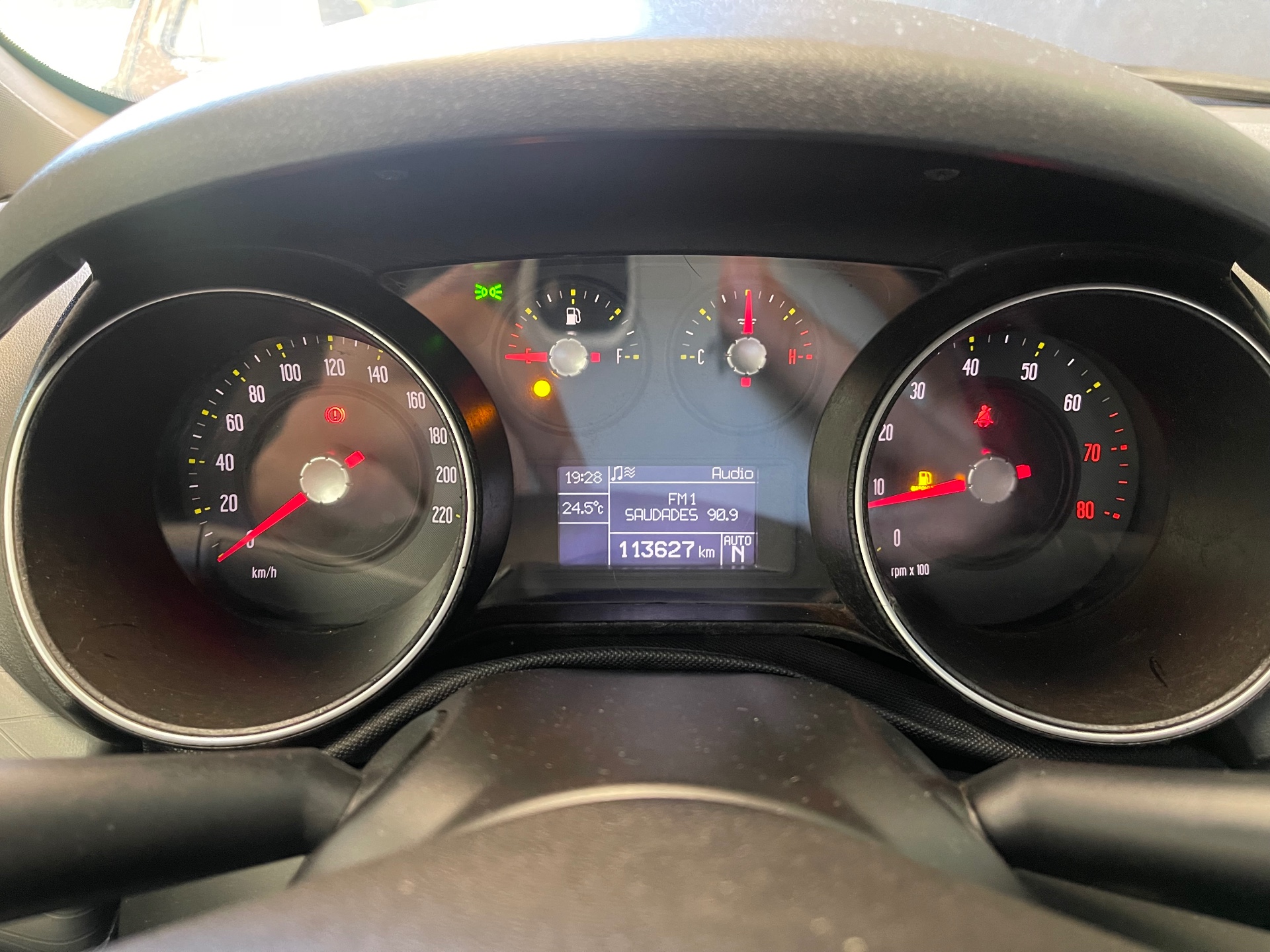 Foto 15 de Fiat Punto ESSEN. 1.6 DL 2013