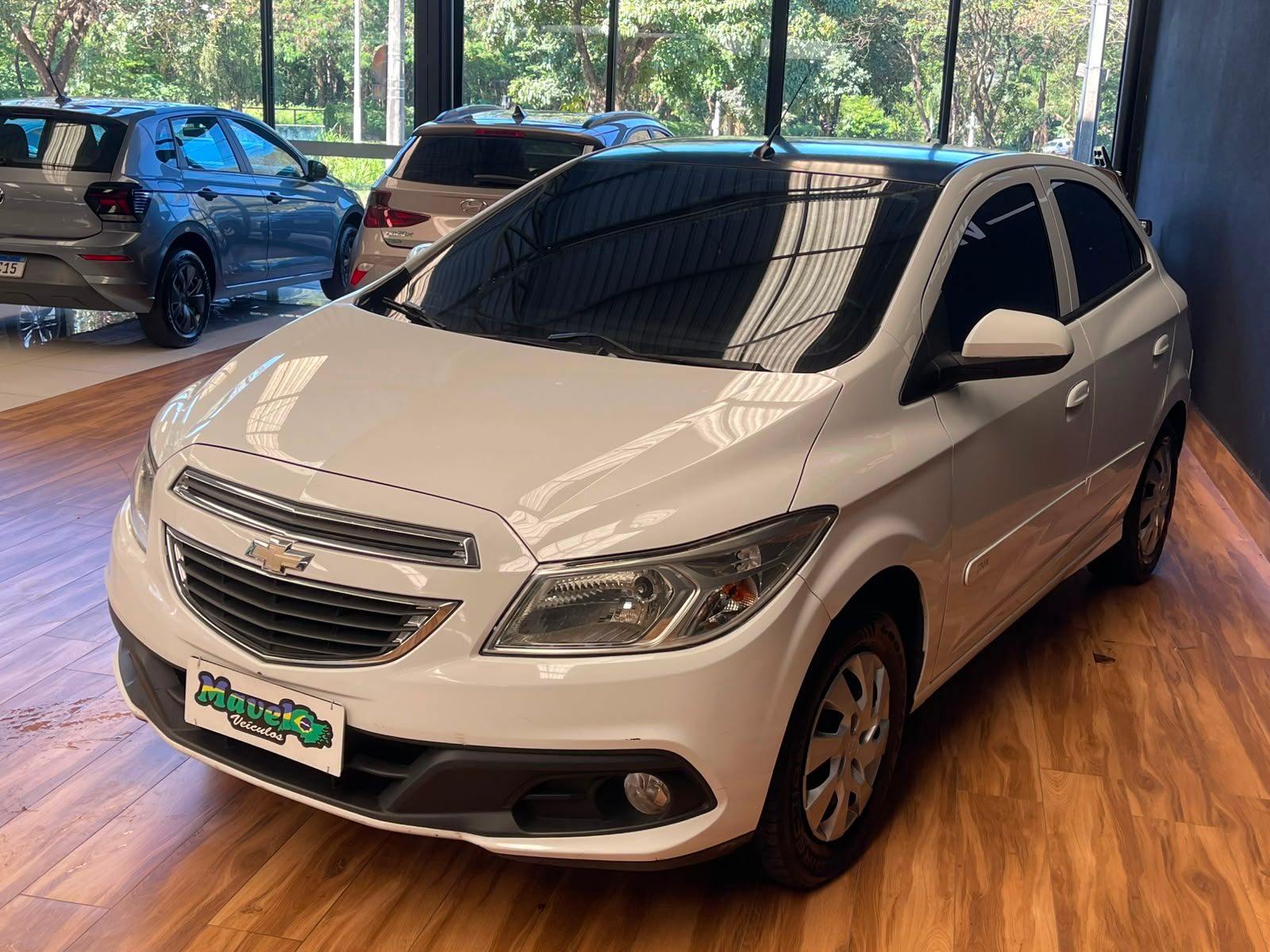 Foto 3 de Chevrolet Onix 1.0MT LT 2014