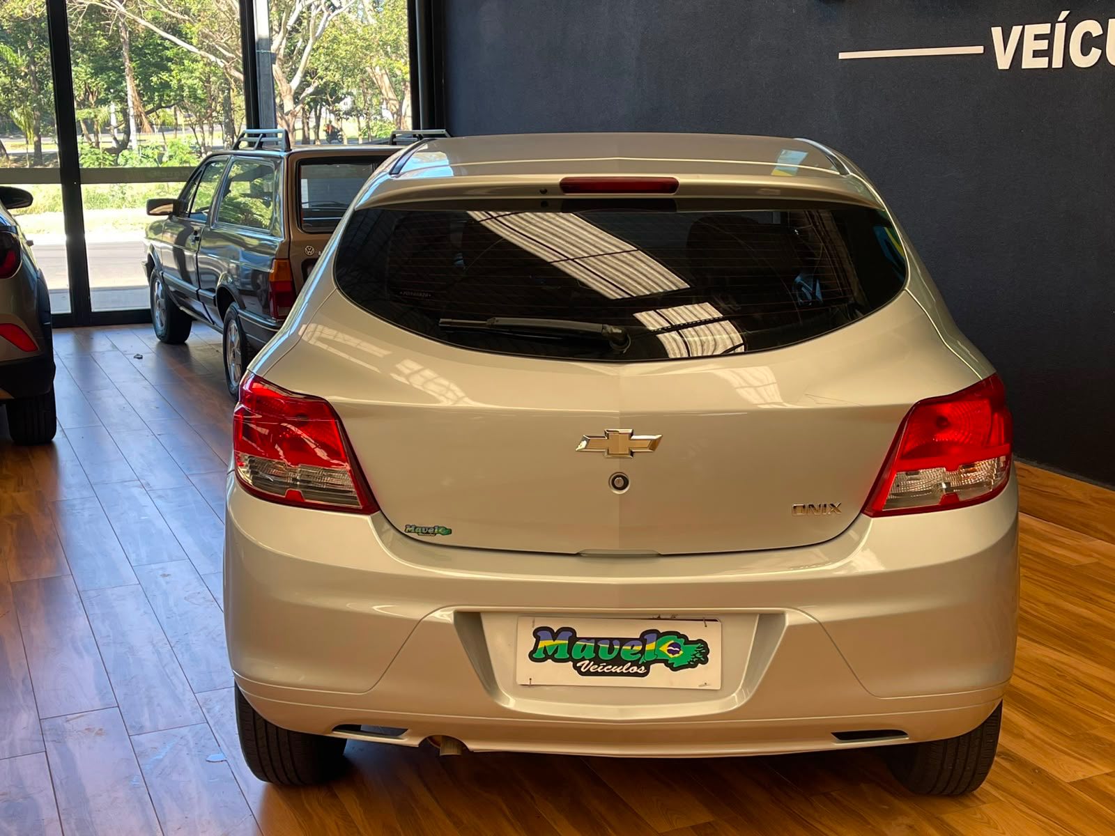 Foto 12 de Chevrolet Onix 1.0MT LS 2015