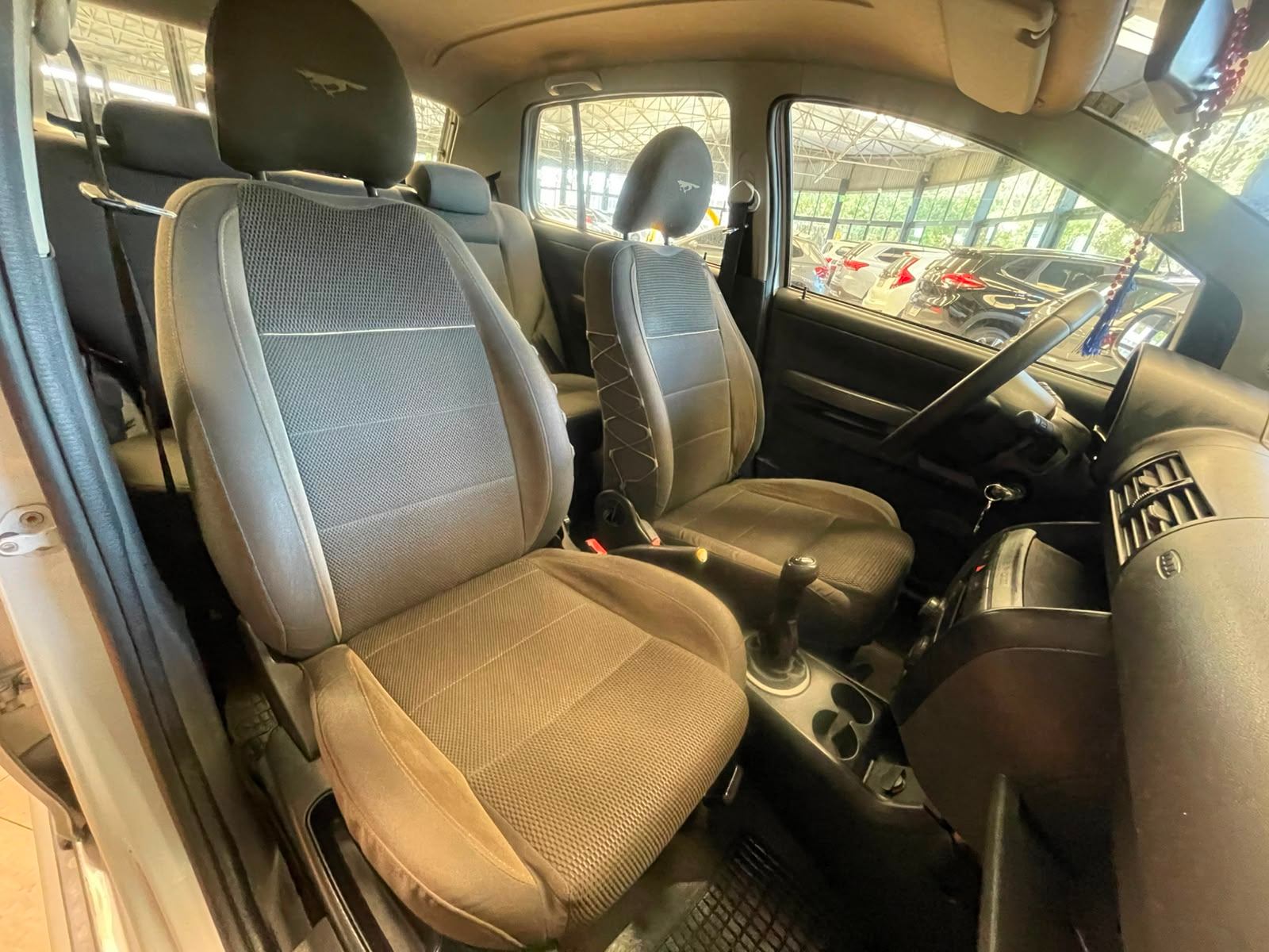 Foto 9 de Volkswagen CrossFox W/ 2010