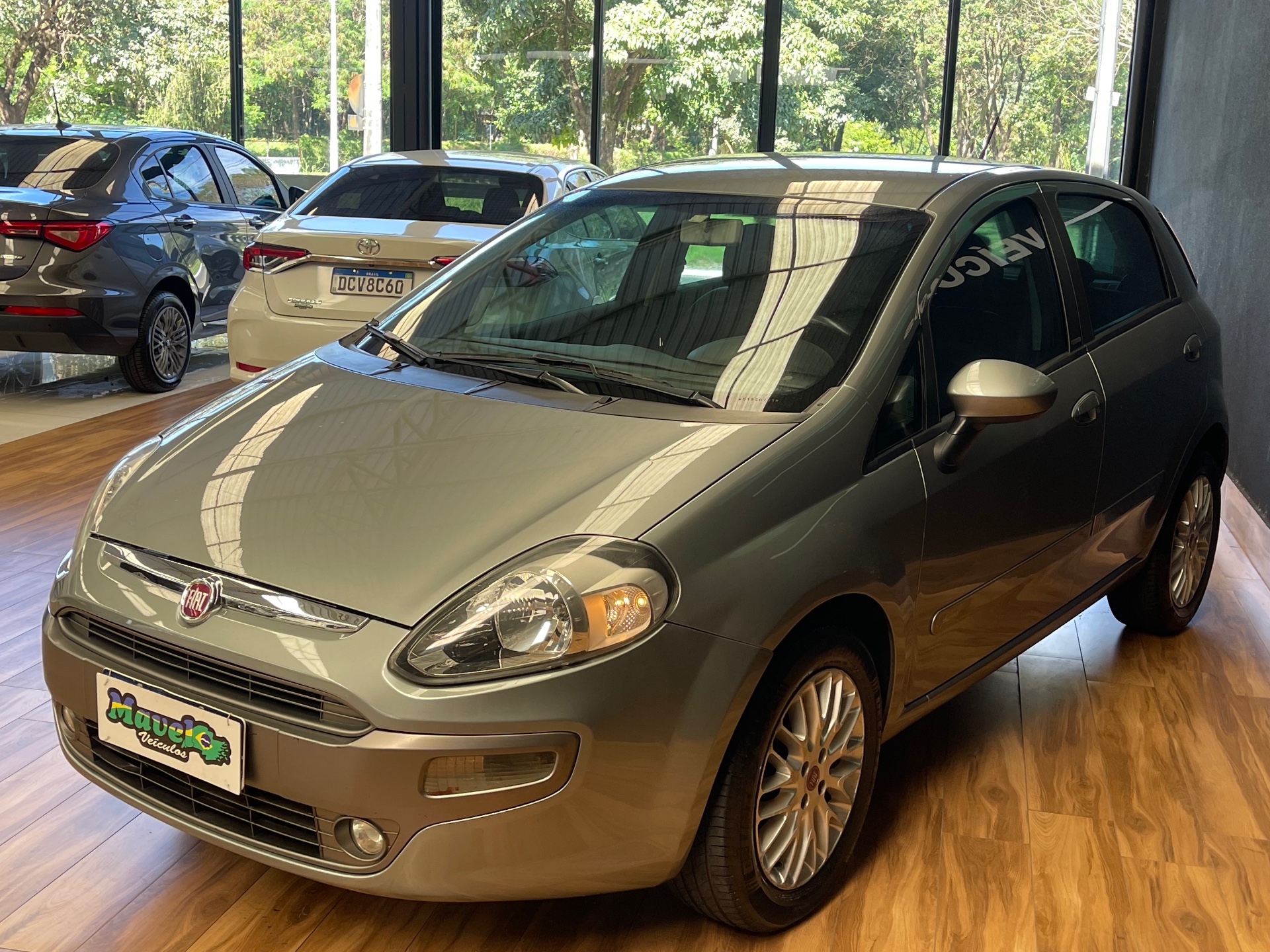 Foto 3 de Fiat Punto ESSEN. 1.6 DL 2013