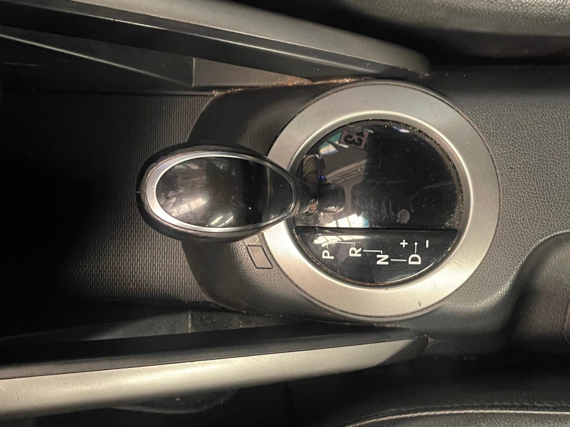 Foto 7 de Hyundai Veloster / 2013