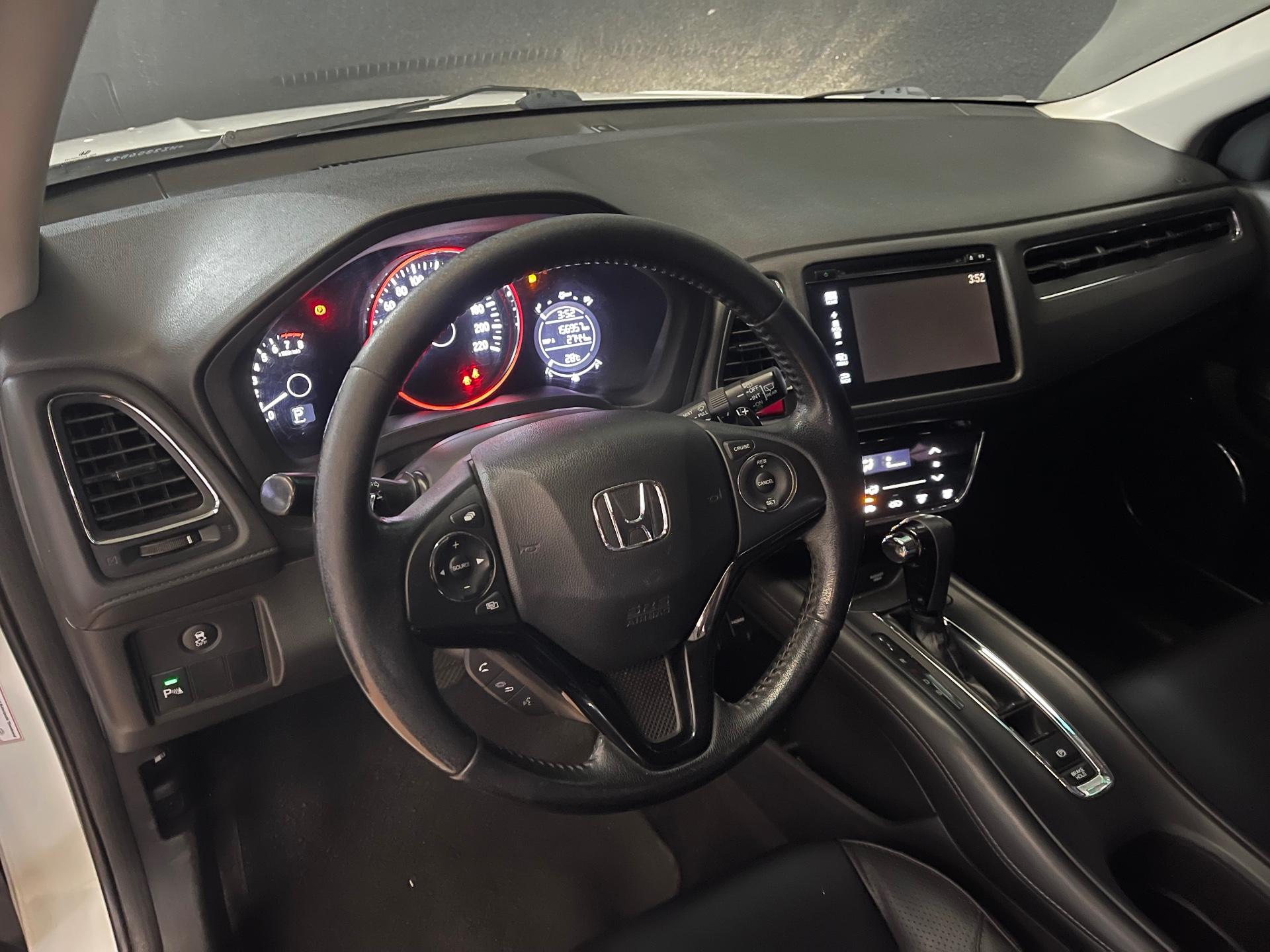 Foto 8 de Honda HR-V TOURING 2017