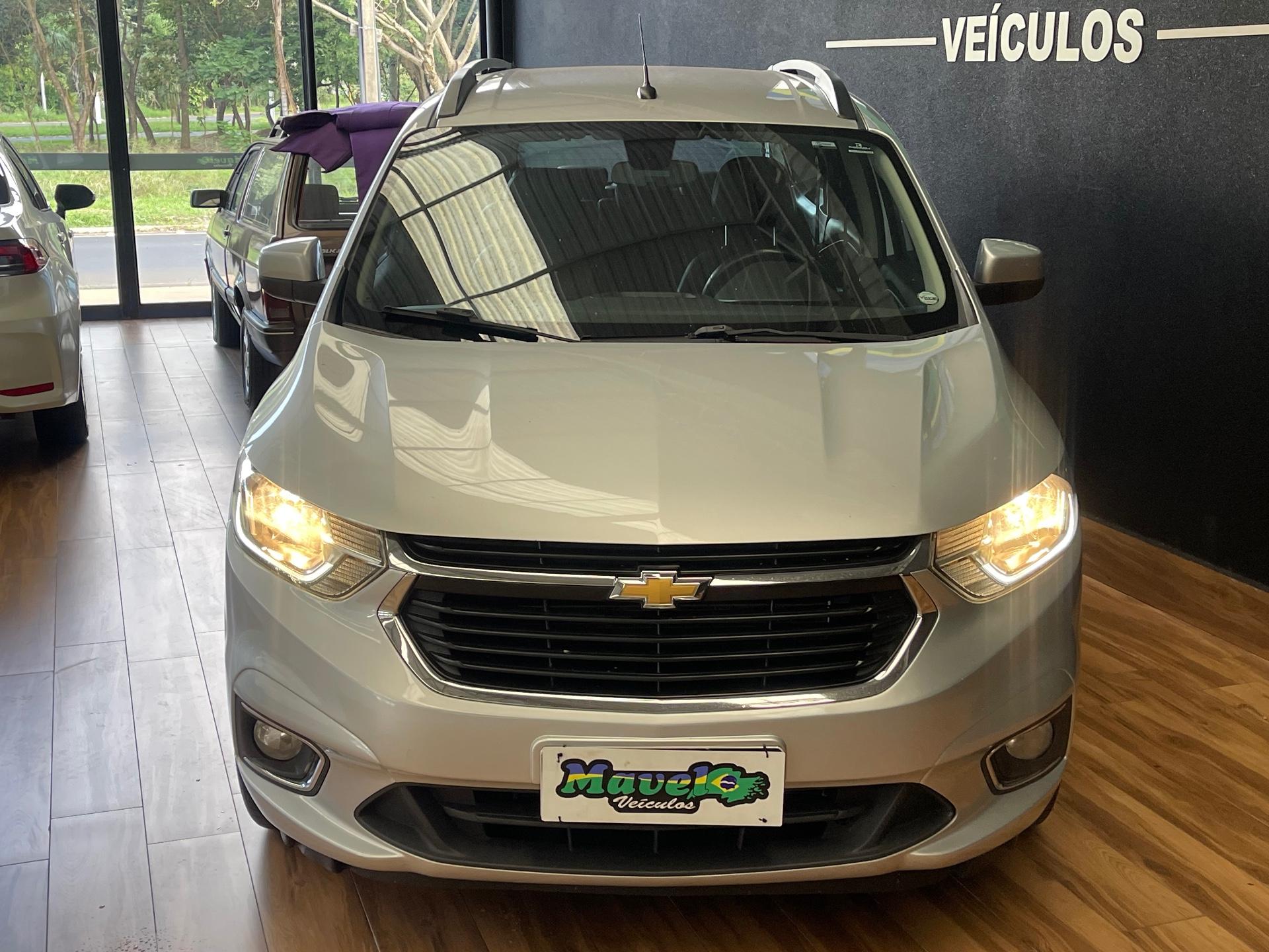 Foto 2 de Chevrolet Spin HEV/ 18L AT PREMIER 2023