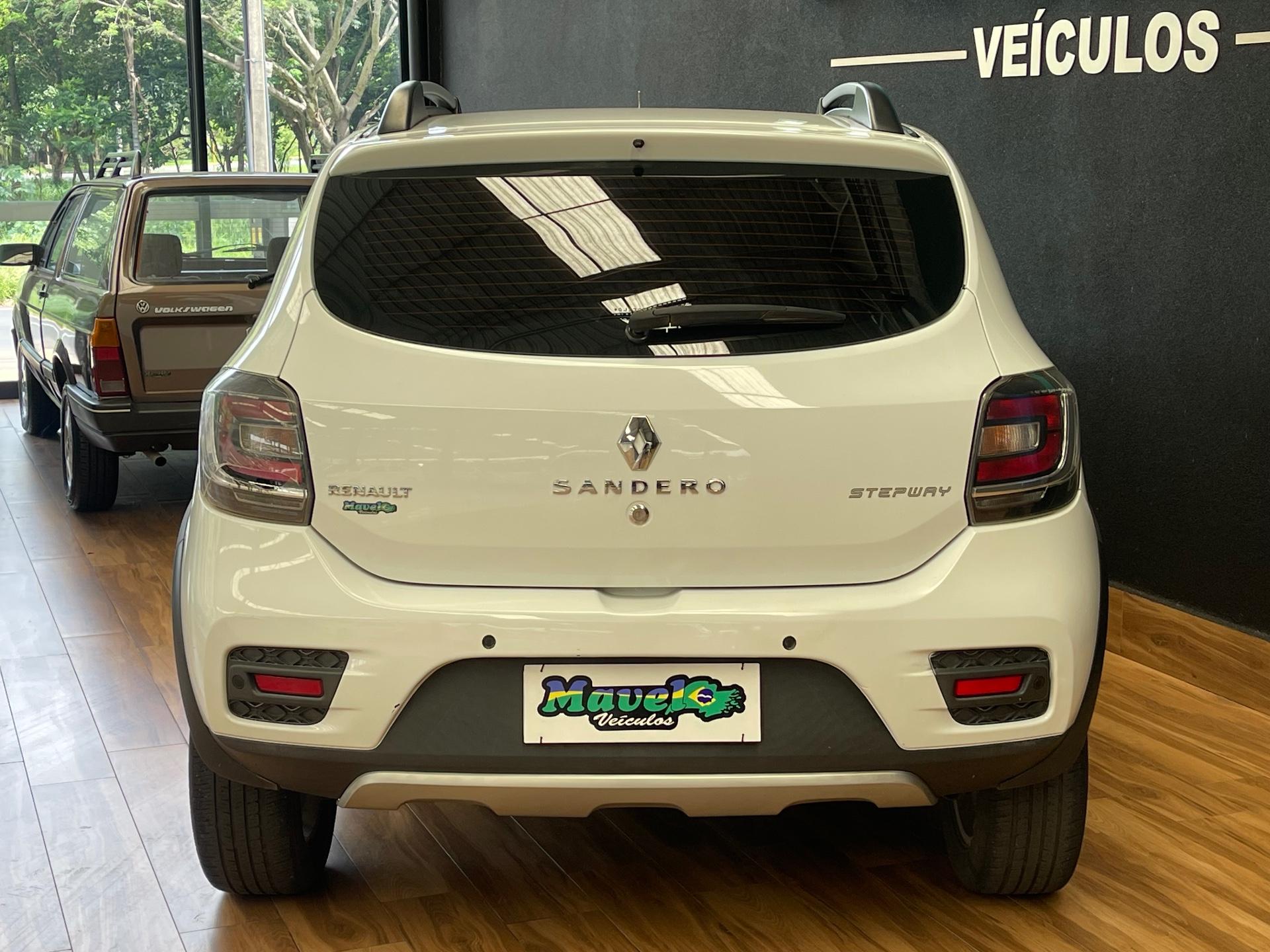 Foto 12 de Renault Sandero STEP 16 2016