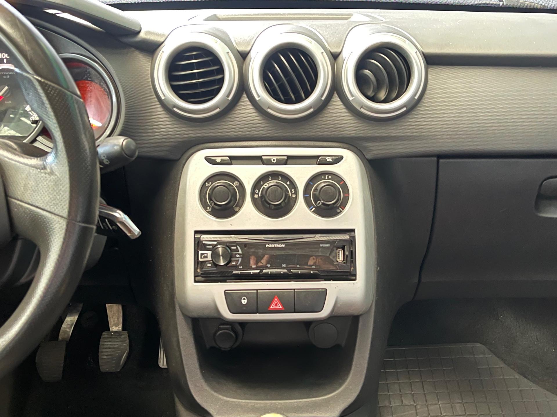Foto 6 de Citroën C3 CITROEN /C3 90M TENDANCE 2014