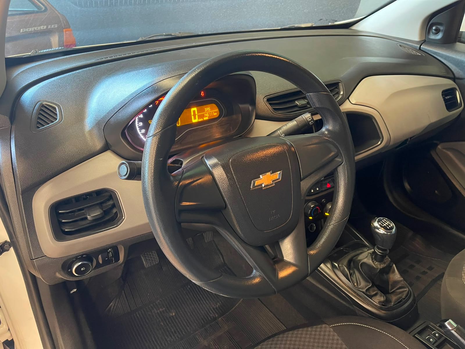 Foto 8 de Chevrolet Onix 10MT JOYE 2019