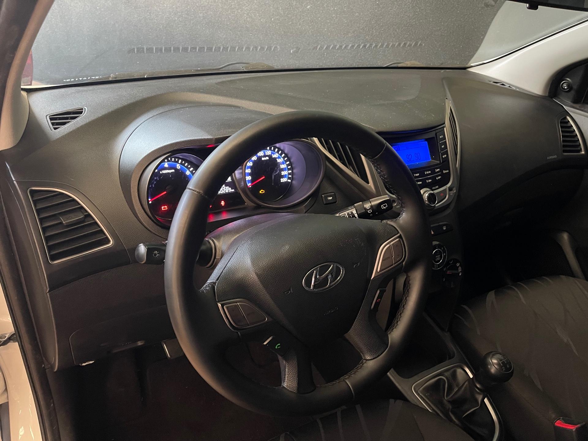 Foto 8 de Hyundai HB20 1.0M 1.0 M 2014