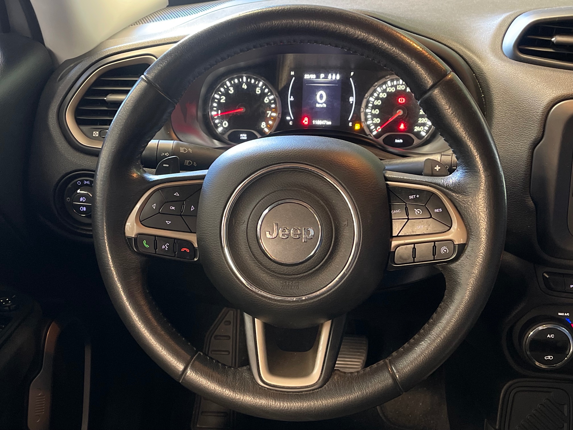 Foto 5 de Jeep Renegade LNGTD AT 2017