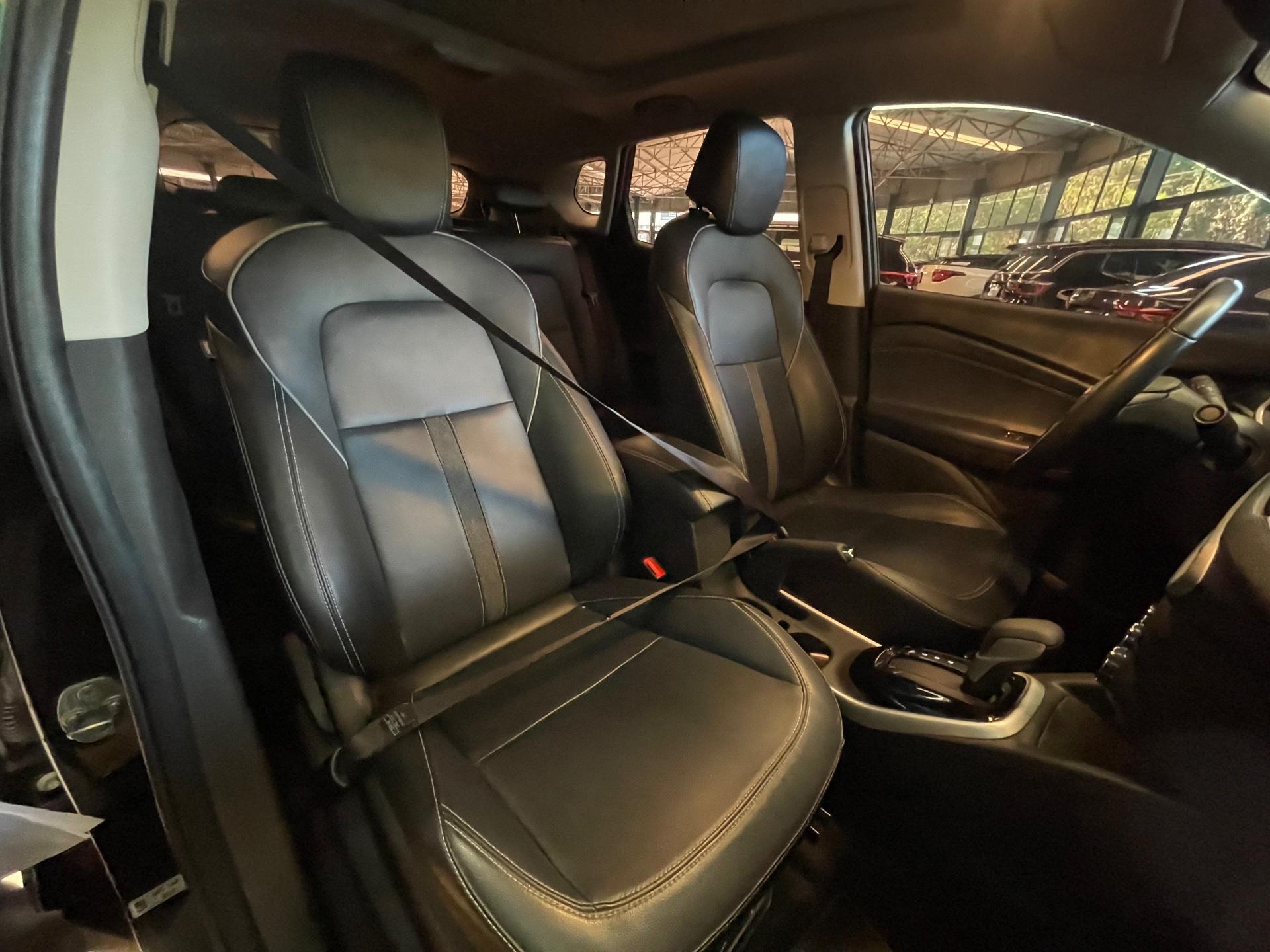 Foto 9 de Chevrolet Tracker 1.2T PREMIER 2023