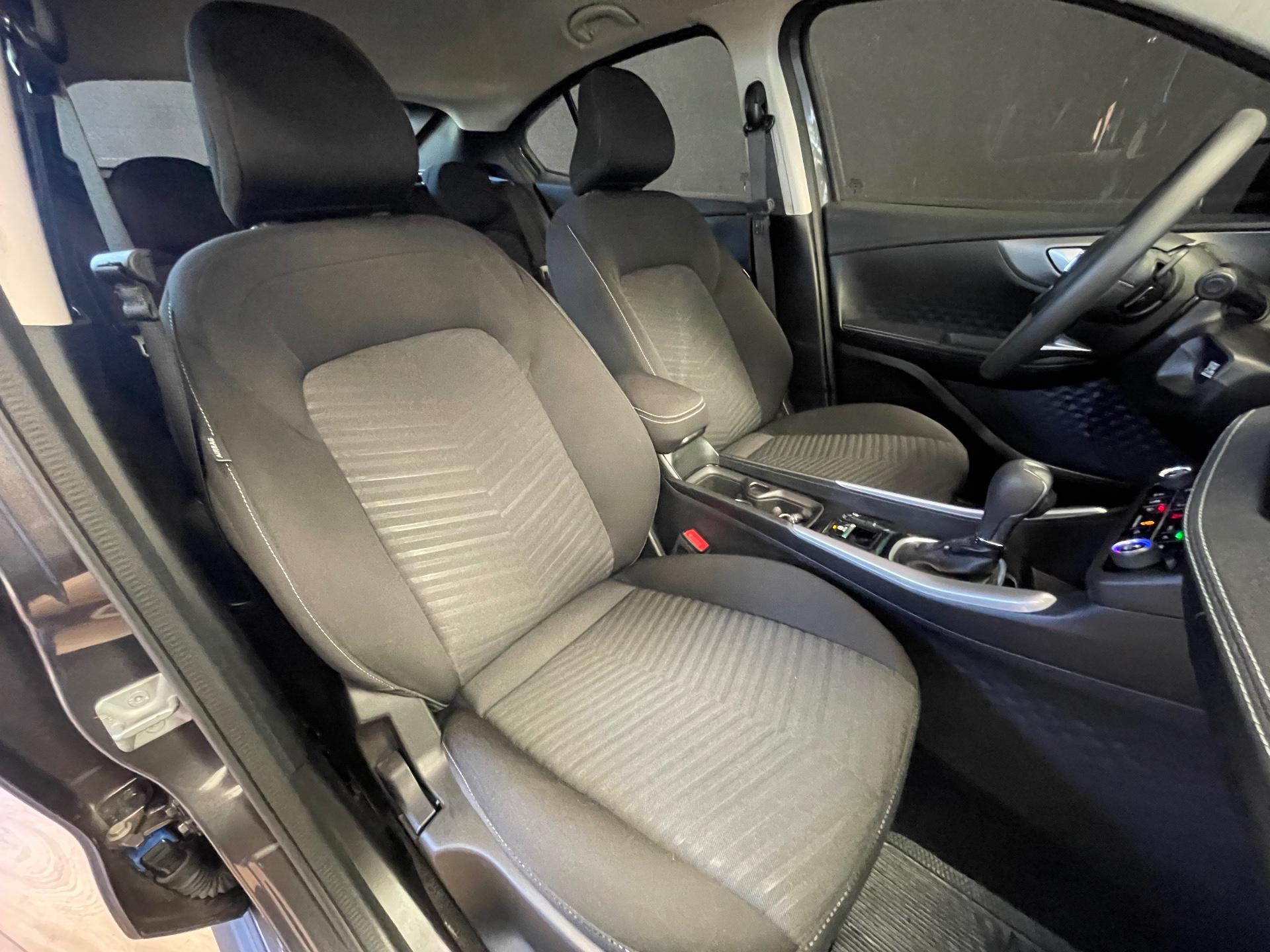 Foto 9 de Fiat Fastback 2025