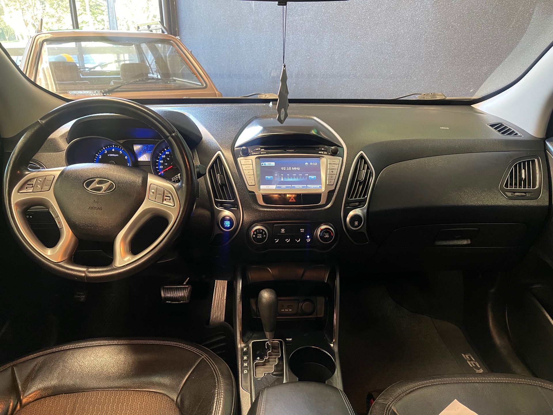 Foto 4 de Hyundai ix35 B 2015
