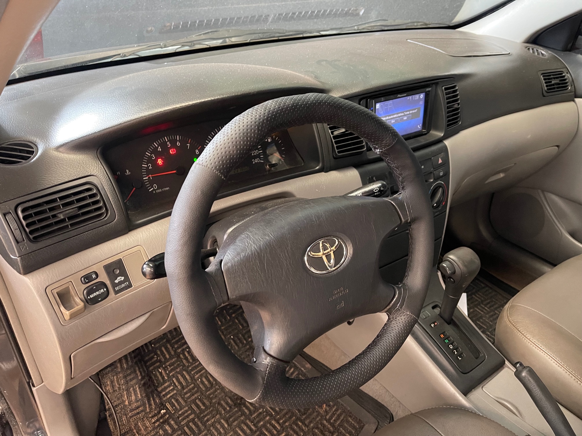 Foto 8 de Toyota Corolla XEI18VVT 2007