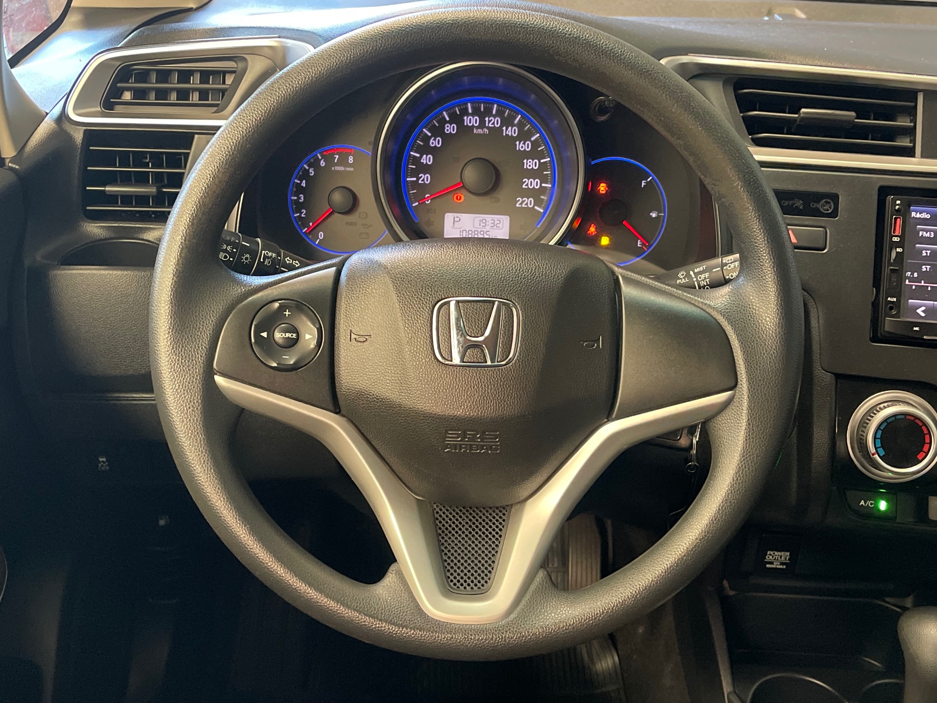 Foto 5 de Honda Fit LX CVT 2018