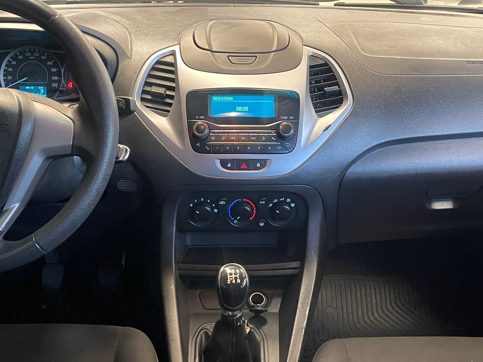 Foto 6 de Ford KA SE 1.0 SD C 2020