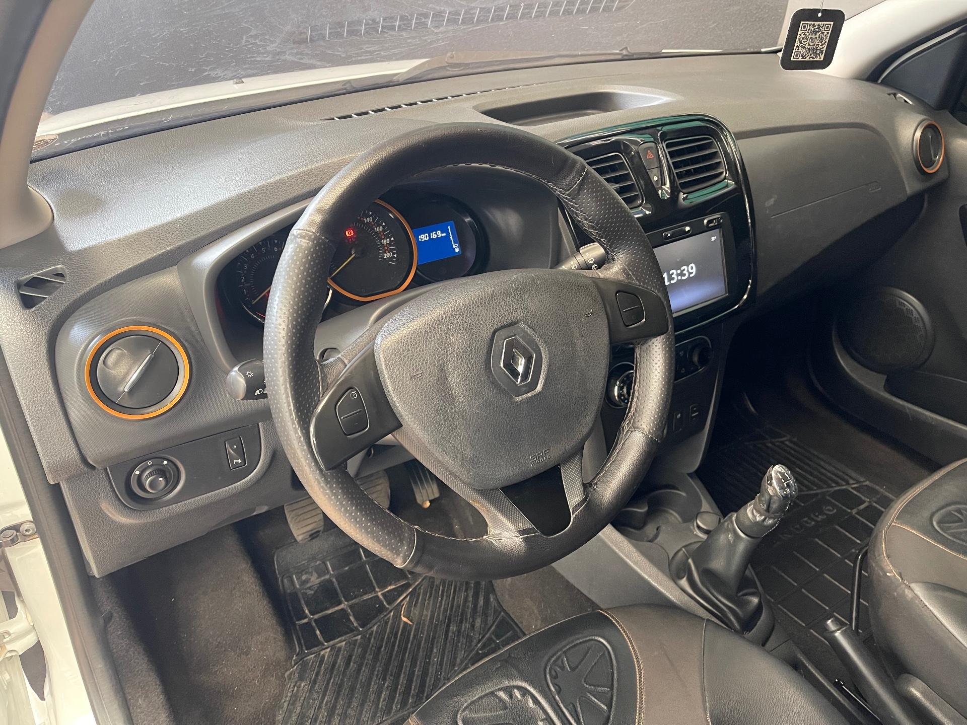 Foto 8 de Renault Sandero STEP 16 2016