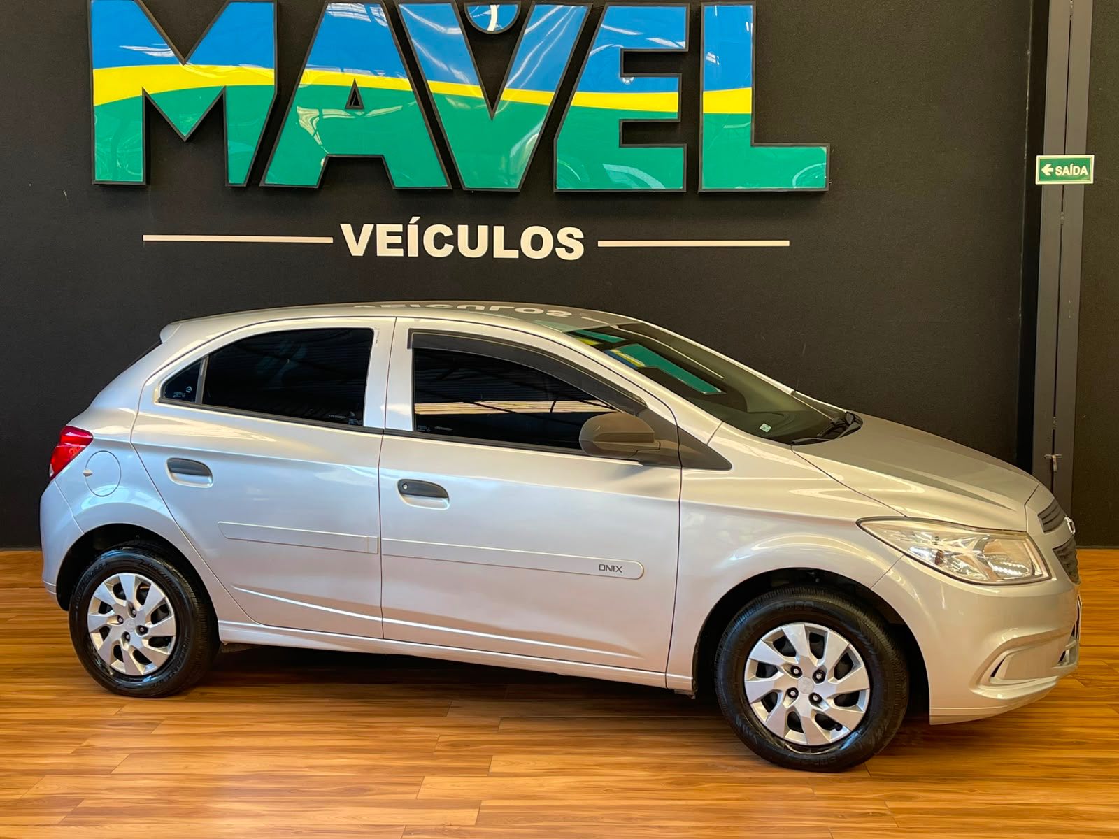 Chevrolet Onix 1.0MT LS 2015