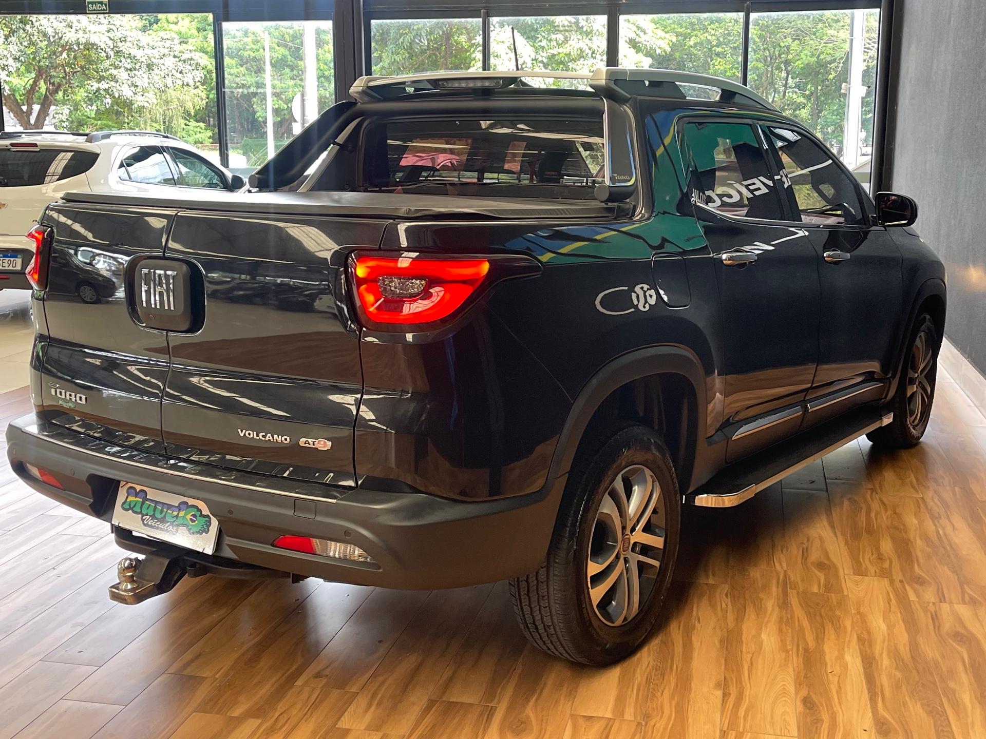 Foto 13 de Fiat Toro VOLCANO AT D4 2018