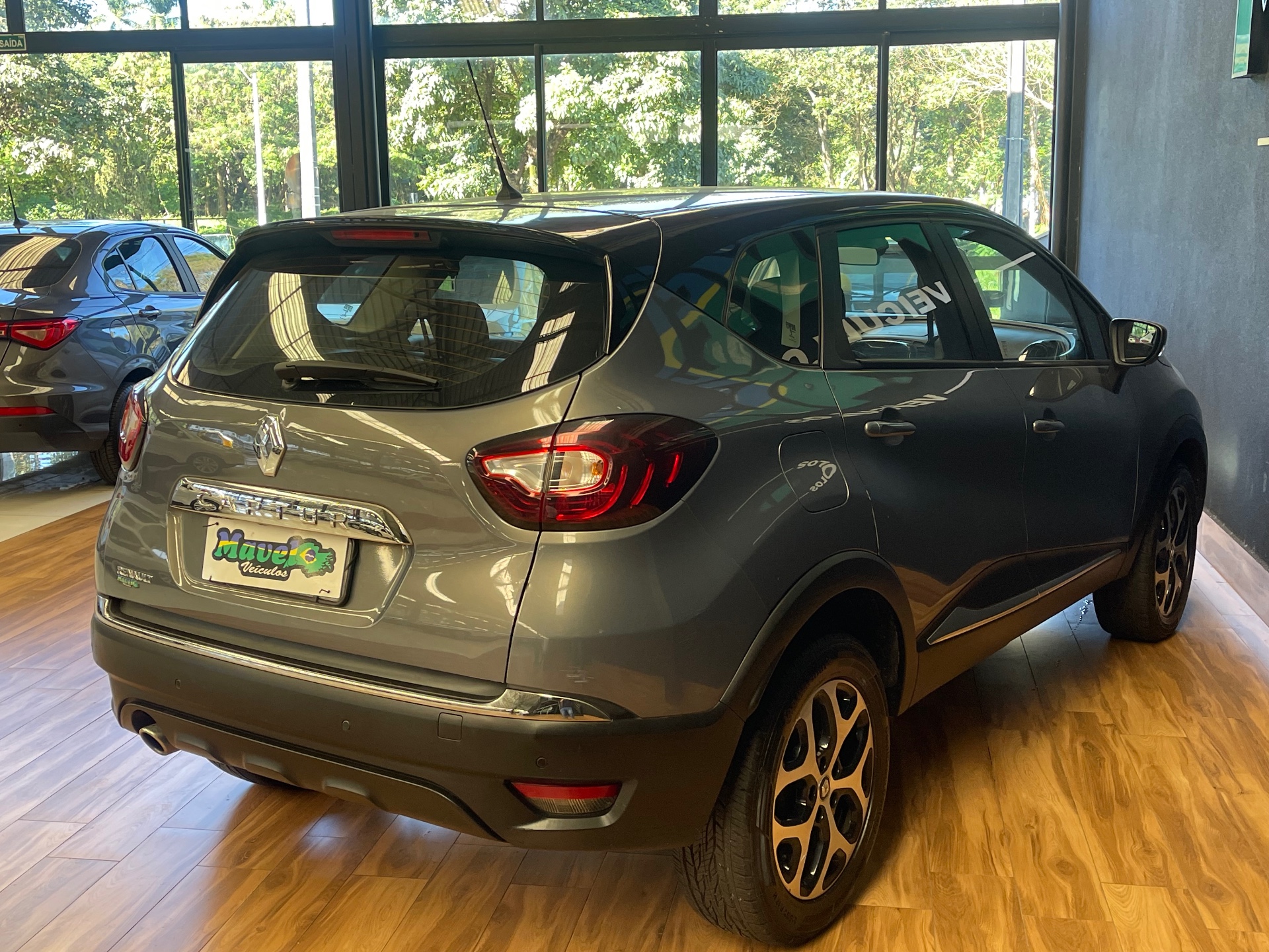 Foto 13 de Renault Captur INTEN 16A 2018