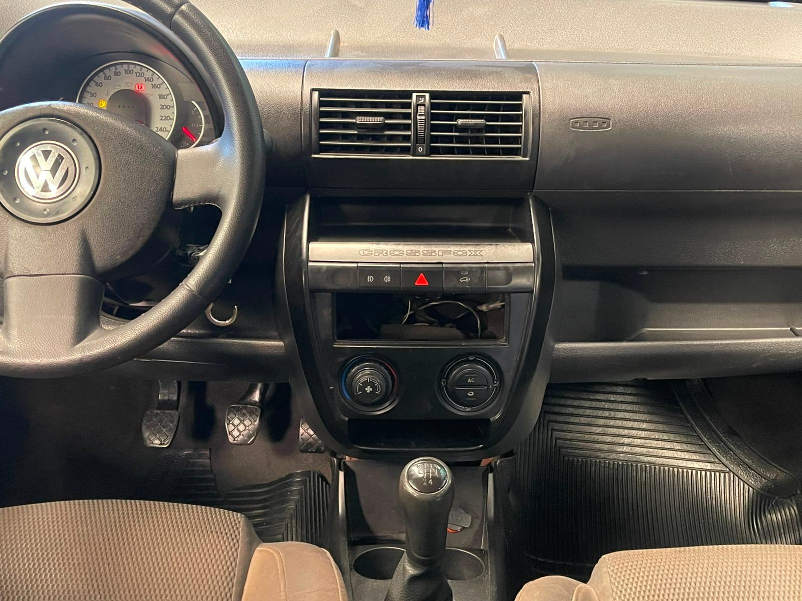 Foto 6 de Volkswagen CrossFox W/ 2010